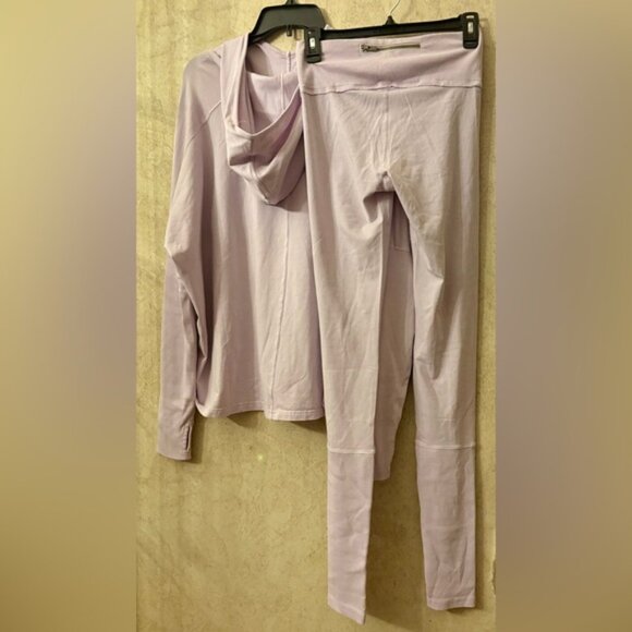 FP Movement Hot Shot Hooded Set - Picture 4 of 9